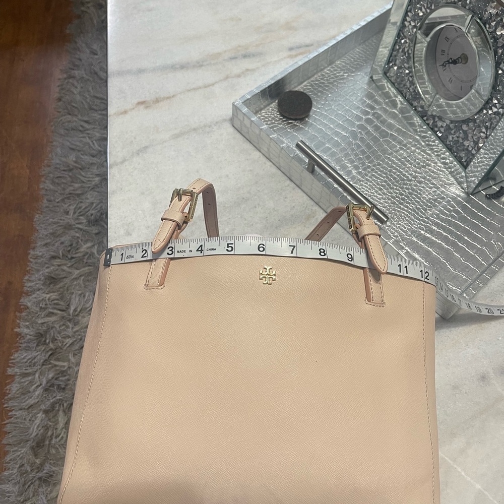 Tory Burch" Emerson Tote - Picture 11 of 15
